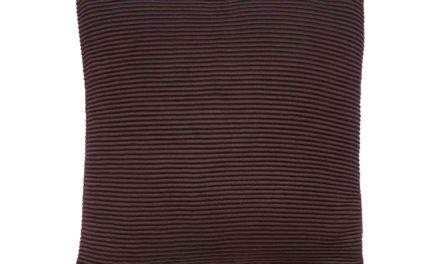 HÜBSCH pude m. mønster – bordeaux/sort bomuld (50×50)